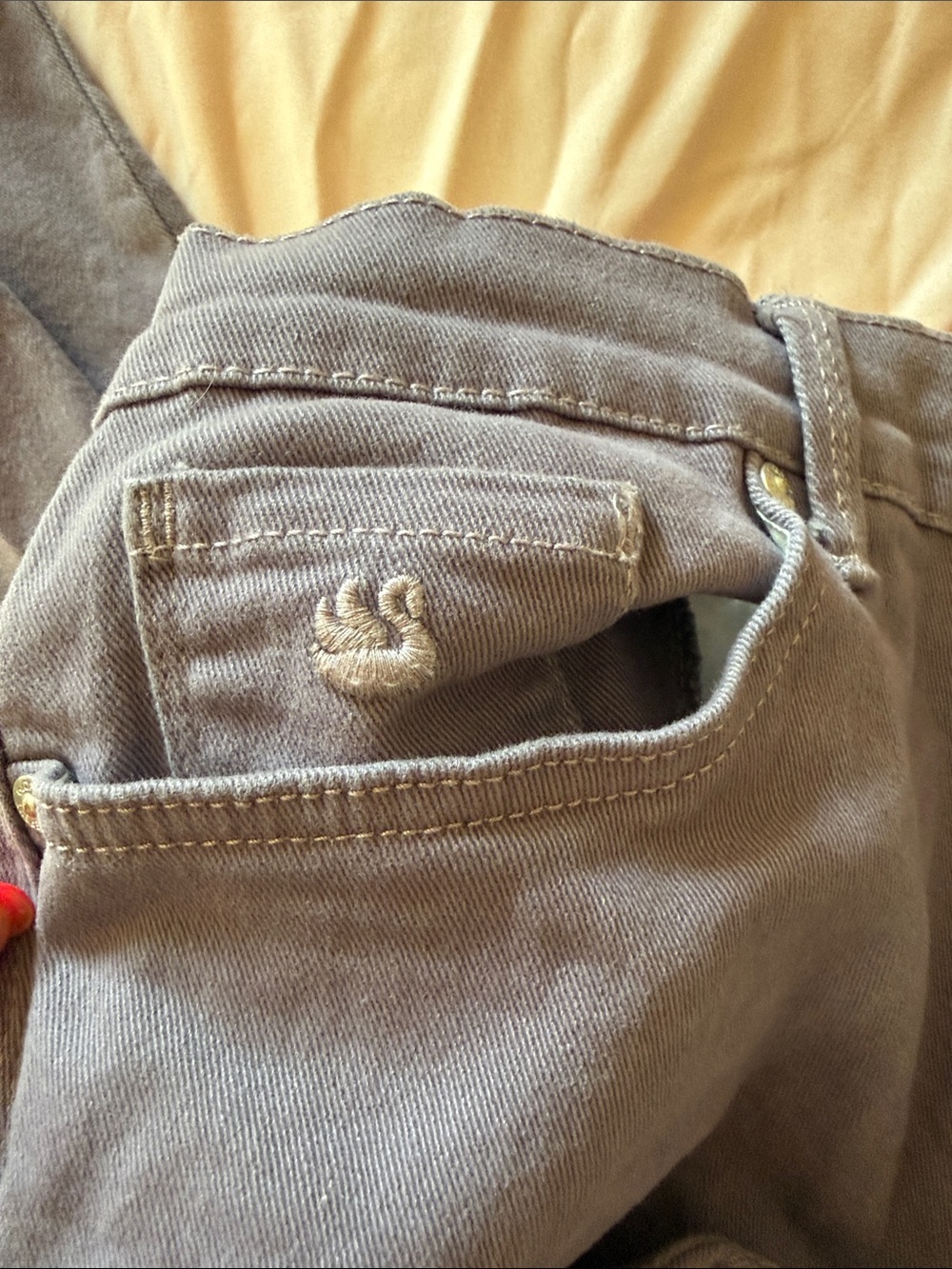 Gloria Vanderbilt Skinny Jeans in Faded Blue - Picture 5 of 9